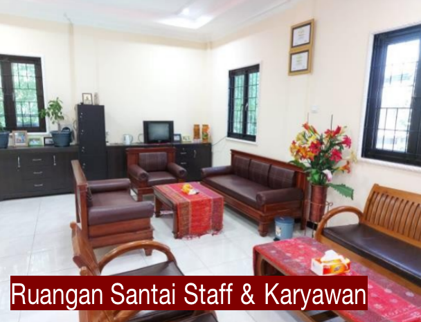 Kantor Dan Ruang Kerja 10